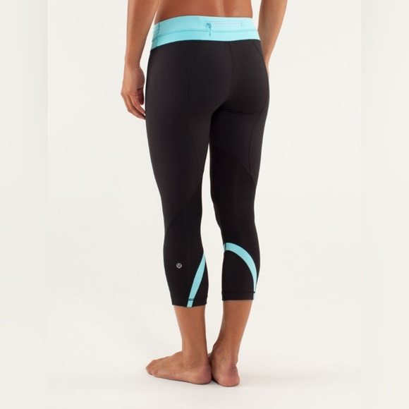Lululemon Run Inspire II Crop Pants Black and Aqua Blue Size 8 - Picture 13 of 13